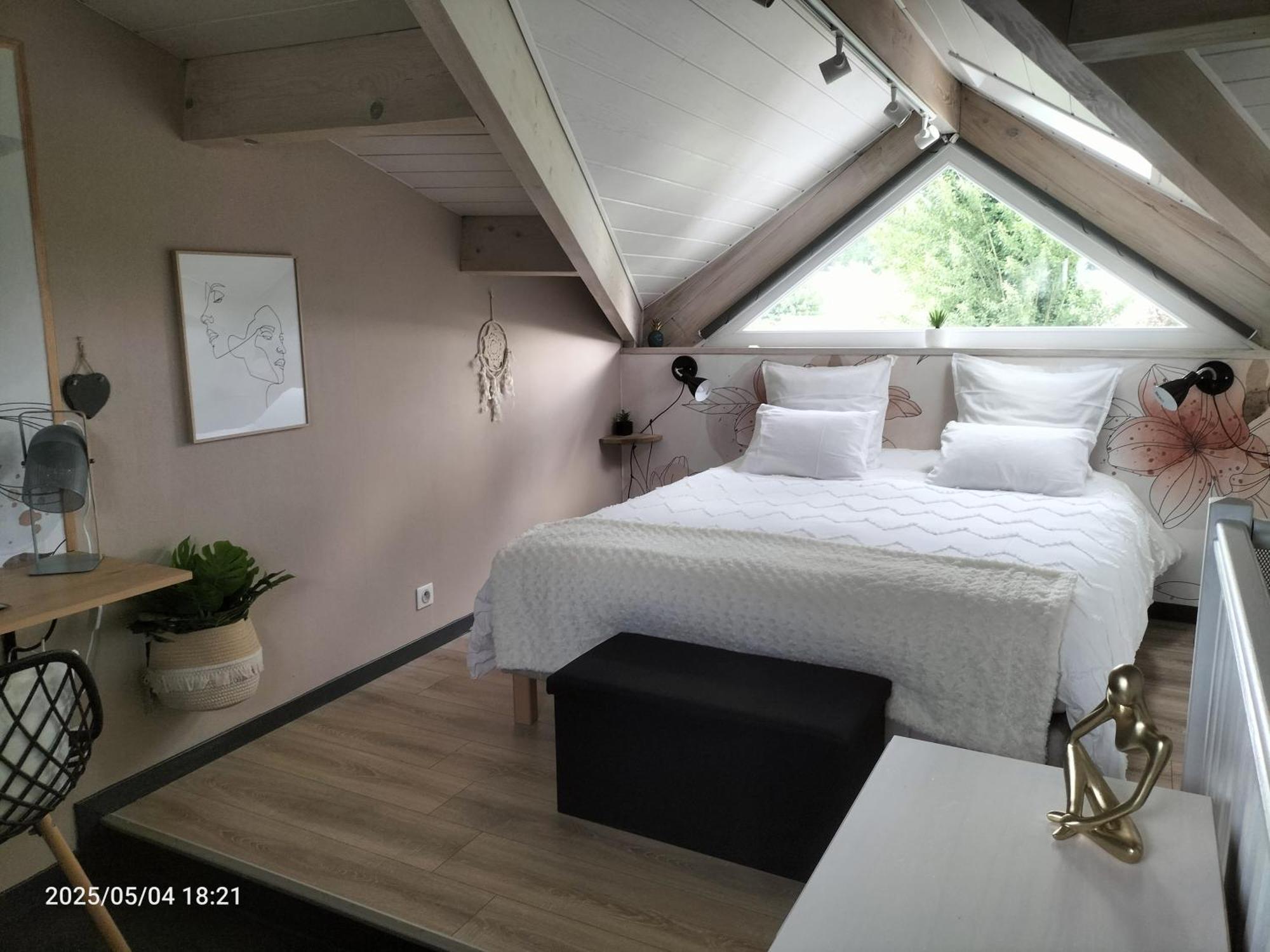 Ferienwohnung Au Bord Du Vieux Moulin Mérignac Exterior foto